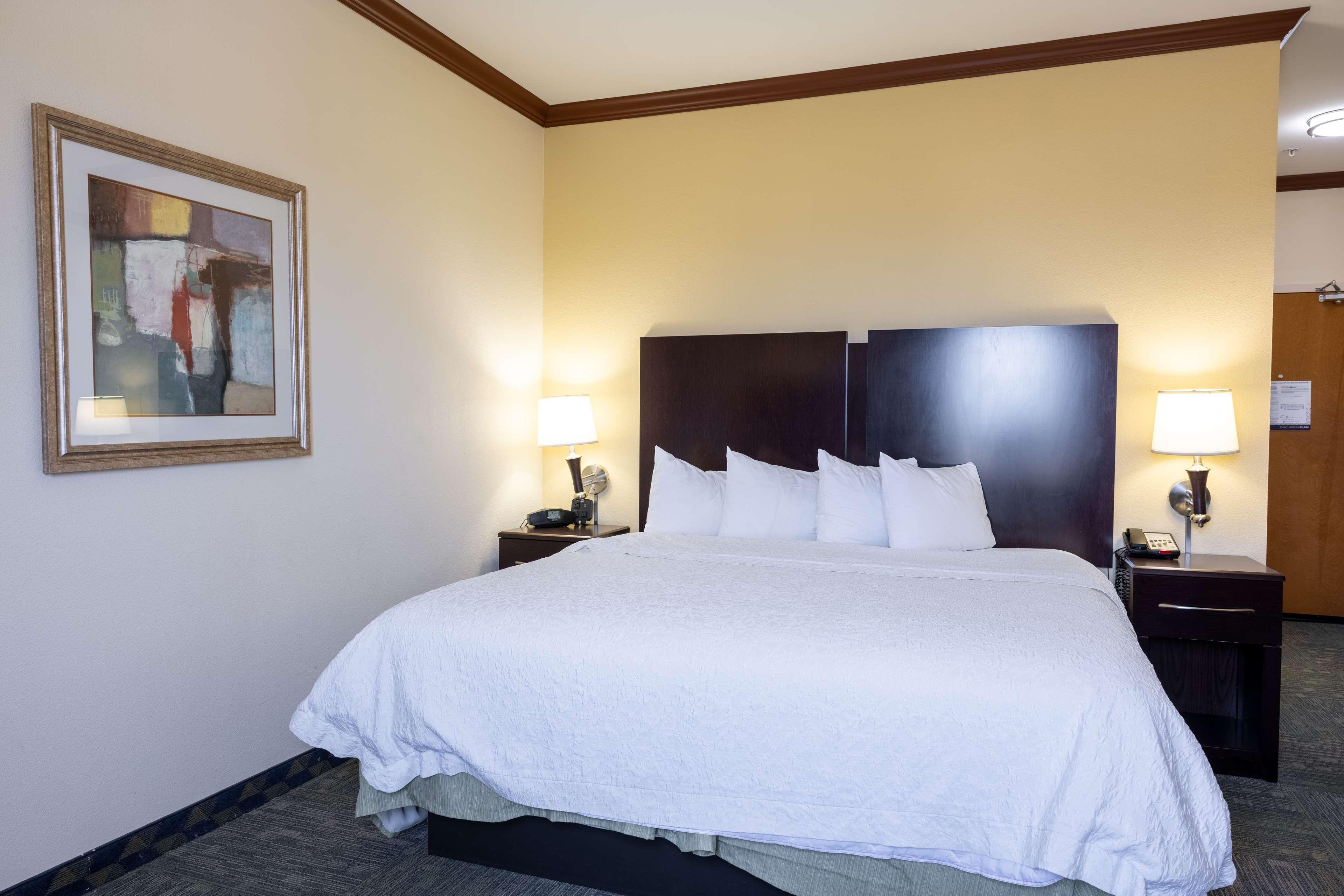 Hampton Inn Alice Exterior photo